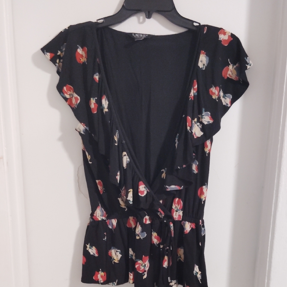 Floral Black Ruffle Sleeve Top